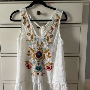 Floral white flowy top